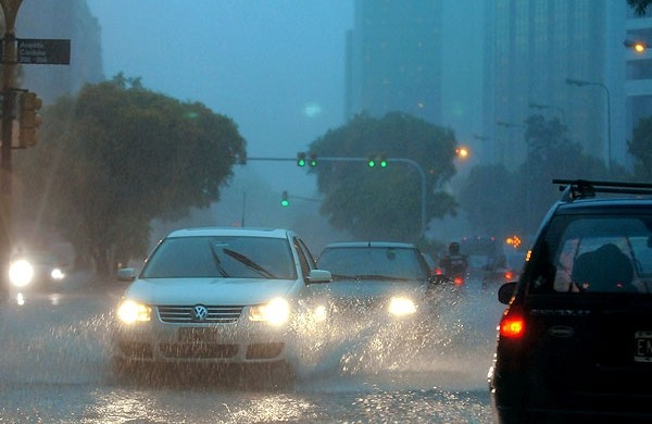 Alerta meteorológica y conducción: explican cómo evitar situaciones de riesgo