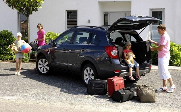 ¿Cómo preparar el auto para salir de vacaciones?