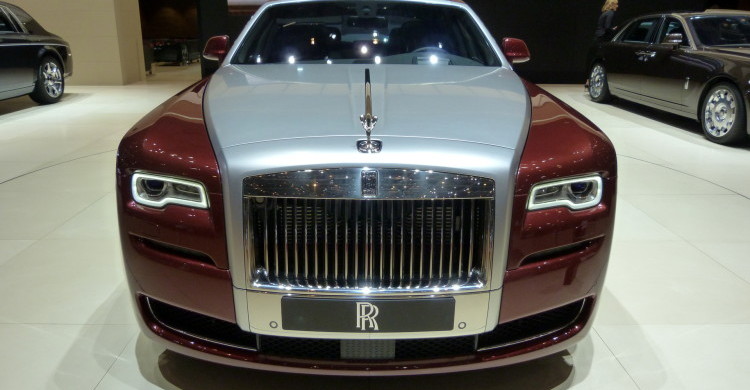 Rolls-Royce Ghost Series II Uno de los autos más caros del mundo