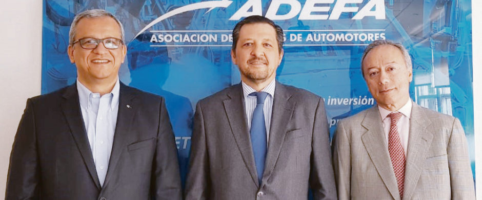 Se derrumbaron 40% las ventas de autos y la industria pide auxilio al Gobierno