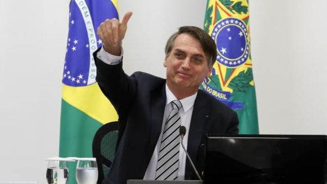 Bolsonaro reducirá arancel externo para importar autos, bienes de capital y telecomunicaciones